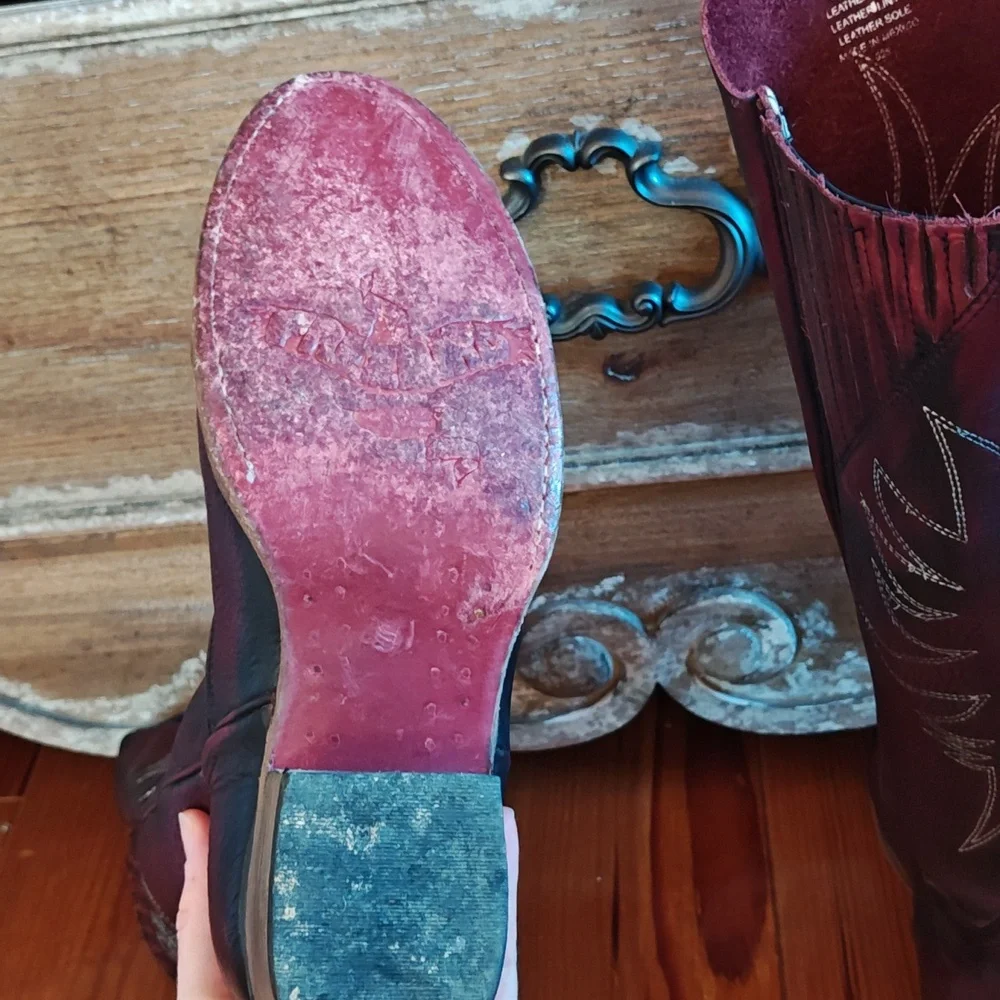 Freebird Whisper Boots - Picture 5 of 5